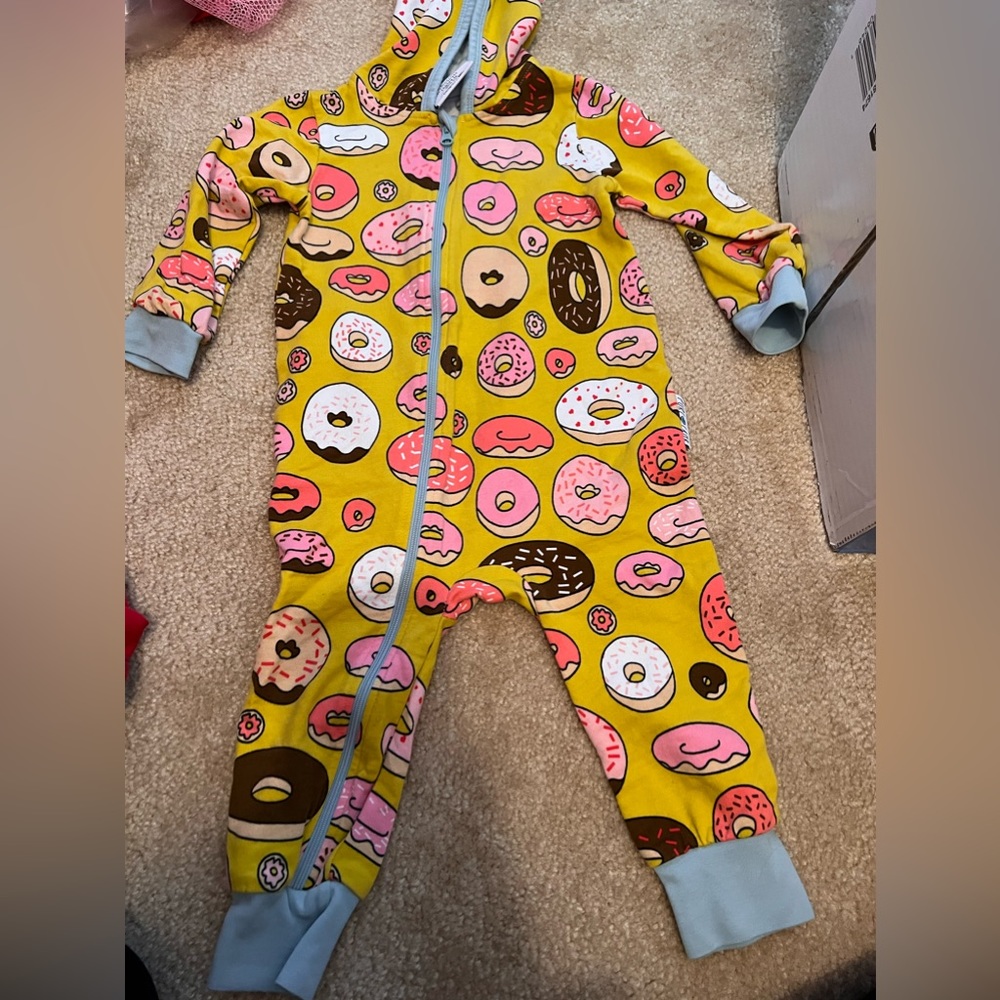 Purl lamb donut hooded onesie